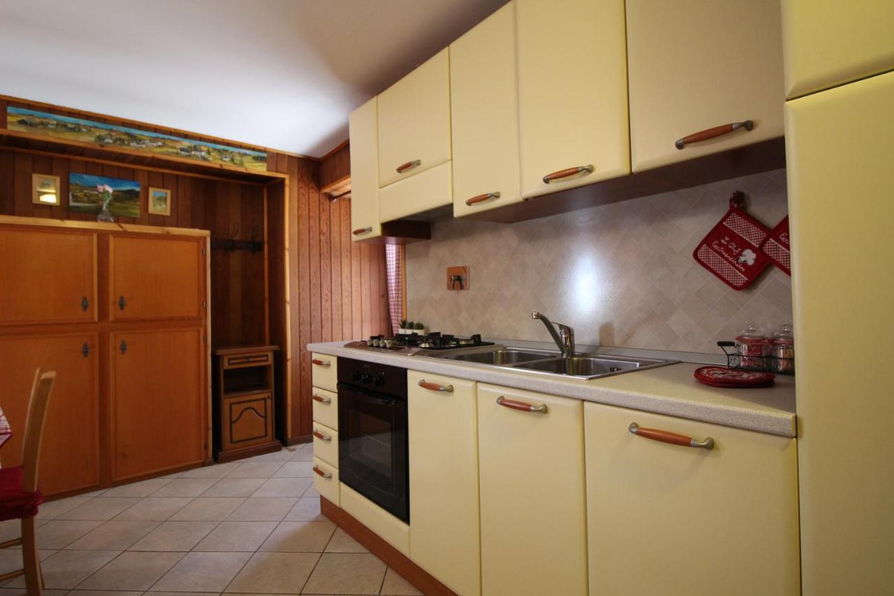 Lo Stambecco Holiday Apartment - Affitti Brevi Italia Brusson Ngoại thất bức ảnh